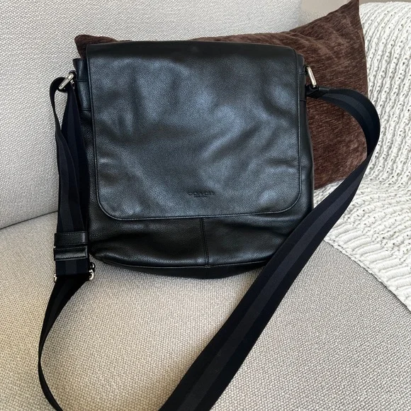 Coach Black Leather Crossbody Bag - Picture 2 of 4